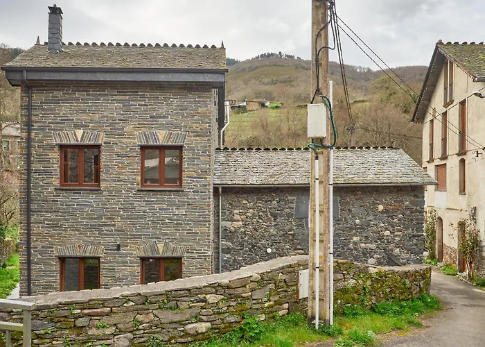 Valle Del Ibias - Primero Derecha